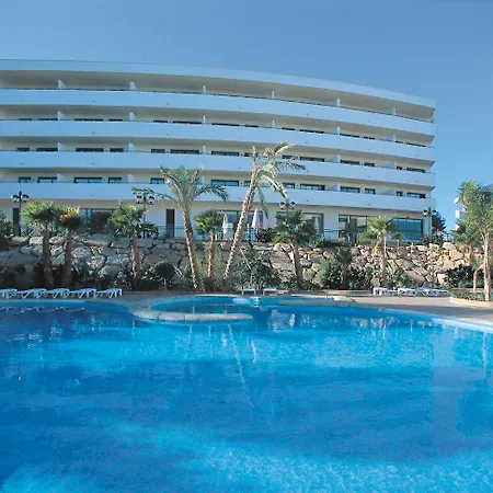 Festival Village 3* סאלו